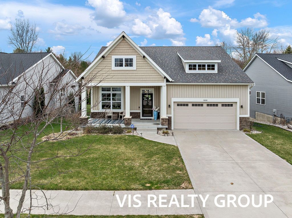 Photo of 16501 Wickshire Place, Spring Lake, MI 49456 (MLS # 26014562)