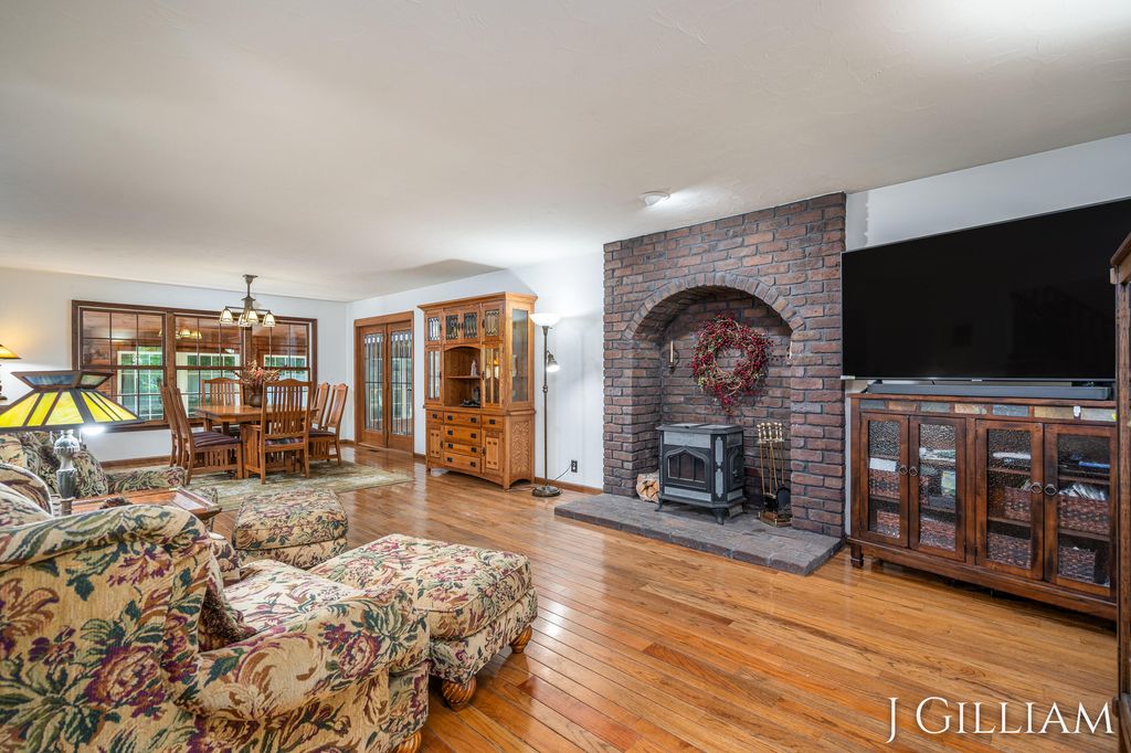 Photo of 1214 Euna Vista Drive, Holland, MI 49423 (MLS # 25032041)