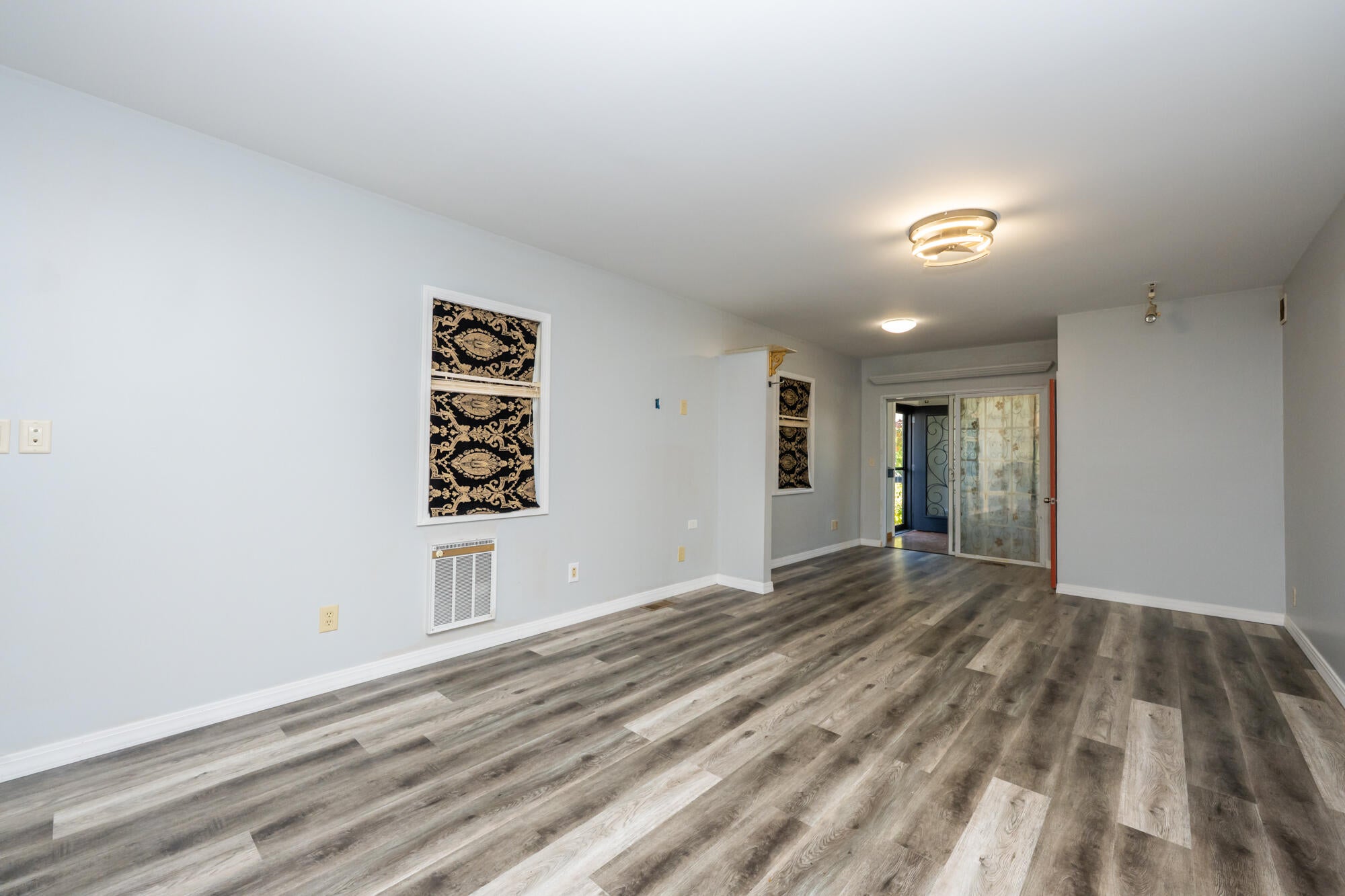 608 Magnolia