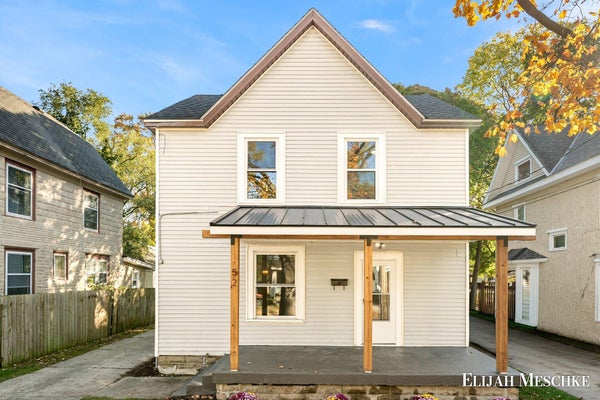 52 BANNER ST SW, GRAND RAPIDS, MI 49507 - Image ed976b40e0a3cbffc22320f9da895c0e/2311732143