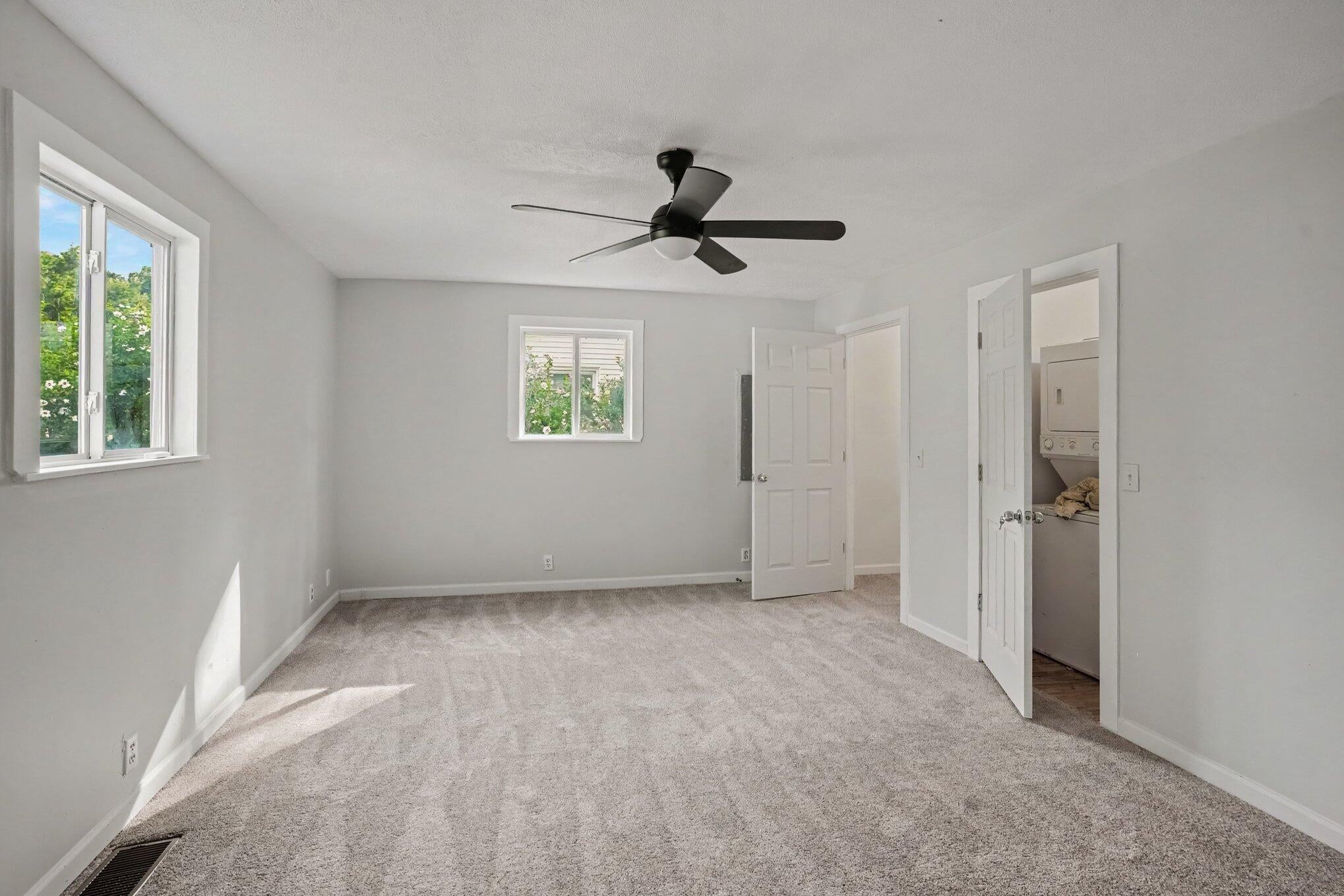 Listing 27