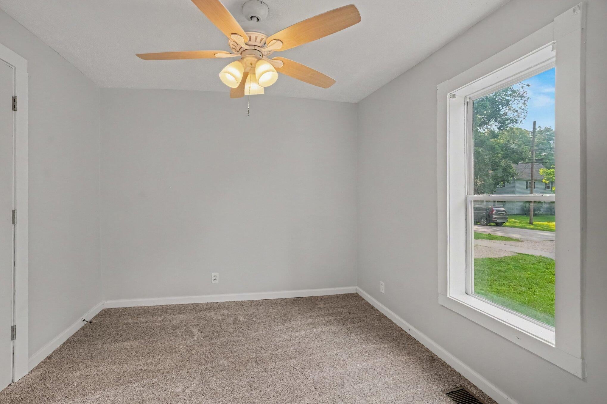 Listing 27