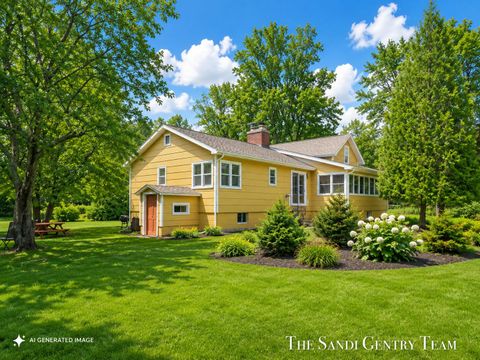 Photo of 1111 2nd Street, Pentwater, MI 49449 (MLS # 26013877)