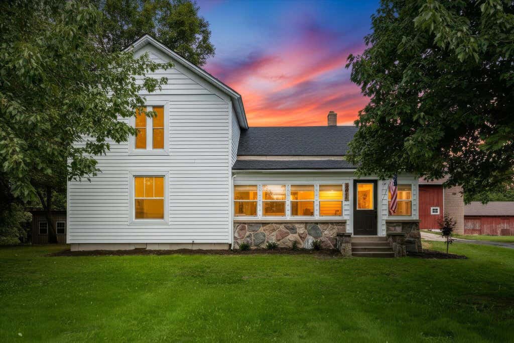 Photo of 6411 11 Mile Road NE, Rockford, MI 49341 (MLS # 26042766)