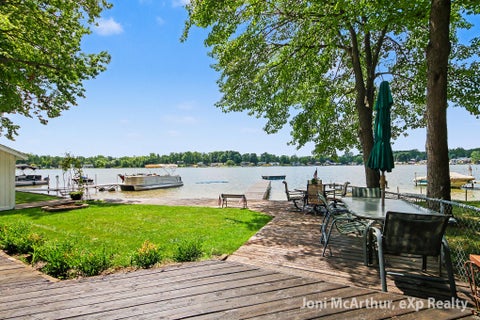 Photo for 11613 Orchard Park Drive NE