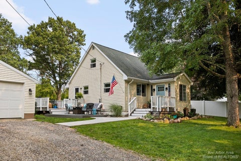 Photo for 6535 Rives Junction