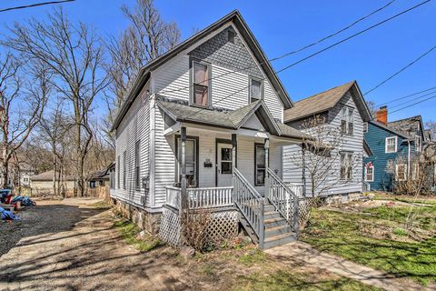 1018 Oak Street, Kalamazoo, MI 49008 - MLS#: 25015365