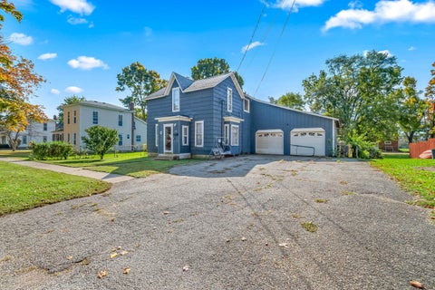 Photo for 229 W Hamilton Street