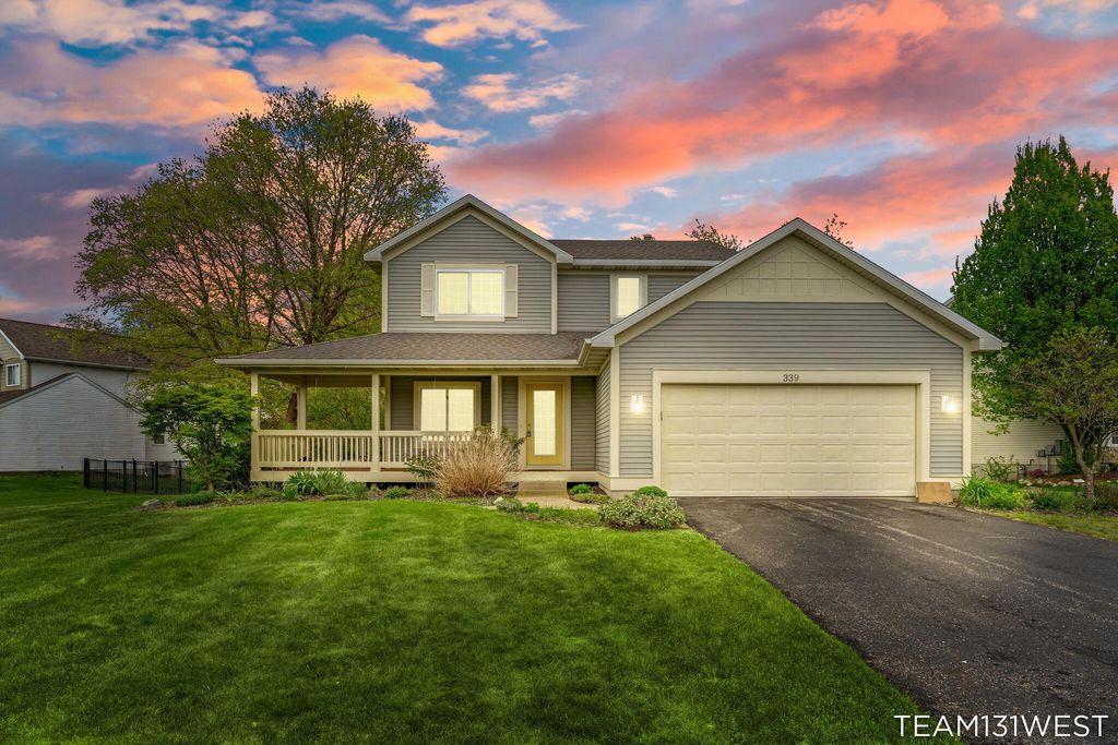 Photo of 339 Sandy Court, Holland, MI 49424 (MLS # 26022391)