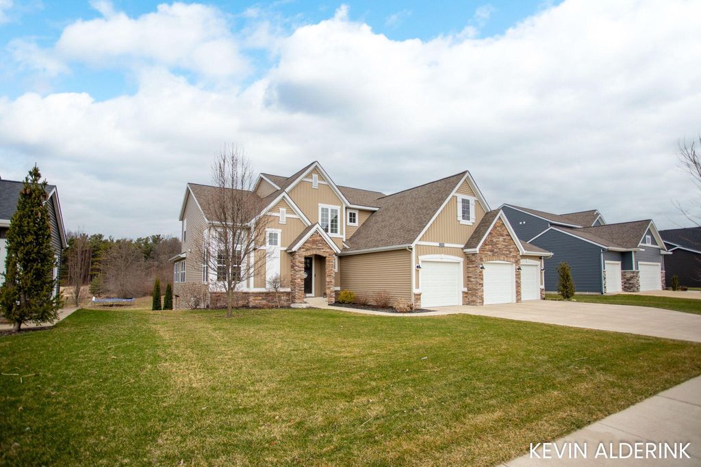 Photo of 13783 Harrington Landing, Holland, MI 49424 (MLS # 26011999)
