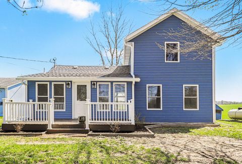 Photo of 14571 S 38th Street, Vicksburg, MI 49097 (MLS # 26017167)