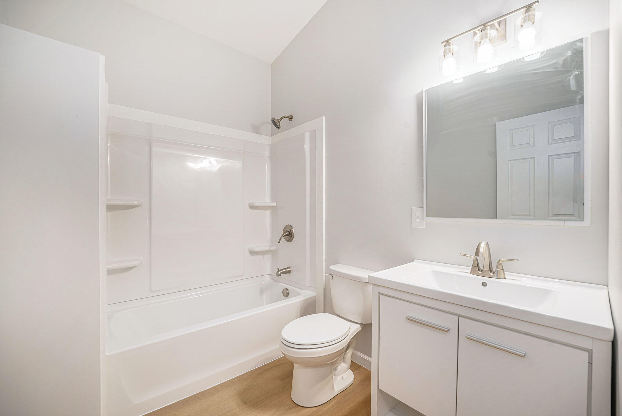 Gobles, Michigan 49055, United States, 3 Bedrooms Bedrooms, ,2 BathroomsBathrooms,Residential,Active,130808