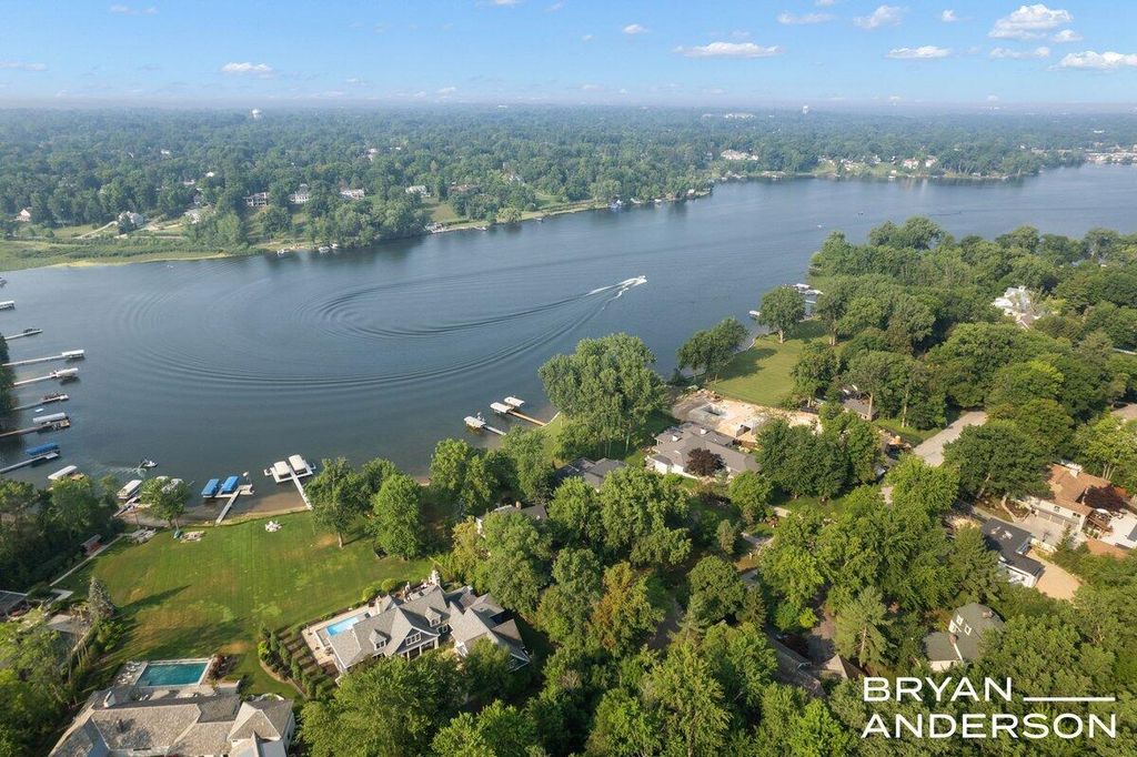 Photo of 3150 Manhattan Lane SE, East Grand Rapids, MI 49506 (MLS # 25017351)