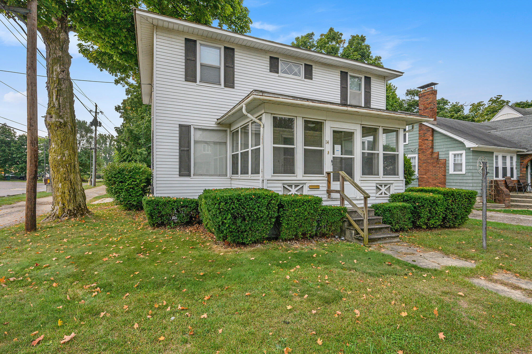 Three Rivers, Michigan 49093, United States, 5 Bedrooms Bedrooms, ,2 BathroomsBathrooms,Residential,Active,216519