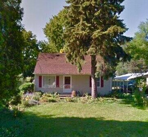 MLS: 25009995
