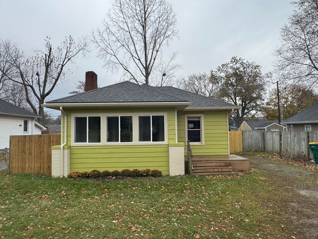Photo of 974 N Prospect Road, Ypsilanti, MI 48198 (MLS # 26005519)