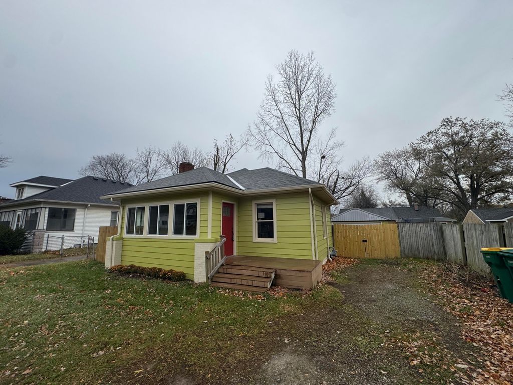 Photo of 974 N Prospect Road, Ypsilanti, MI 48198 (MLS # 26005519)