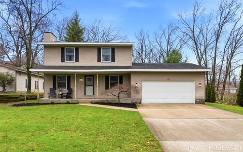 Photo of 15844 Cotters Lane, Spring Lake, MI 49456 (MLS # 26015132)