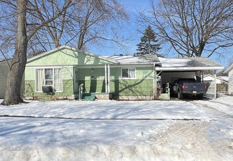Photo of 1112 Tulip Drive, Sturgis, MI 49091 (MLS # 26005434)