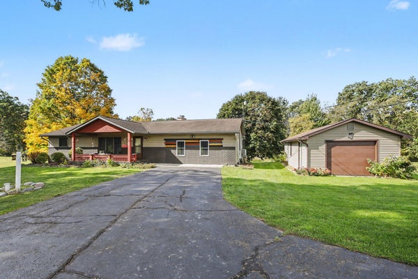 23905 CAPITAL AVE NE, BATTLE CREEK, MI 49017 - Image f06cb742c495c4b78e1b0c3d3995d3de/2996049711