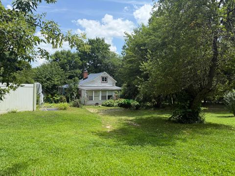 Photo of 7645 Wolf Road, Bellevue, MI 49021 (MLS # 25037212)