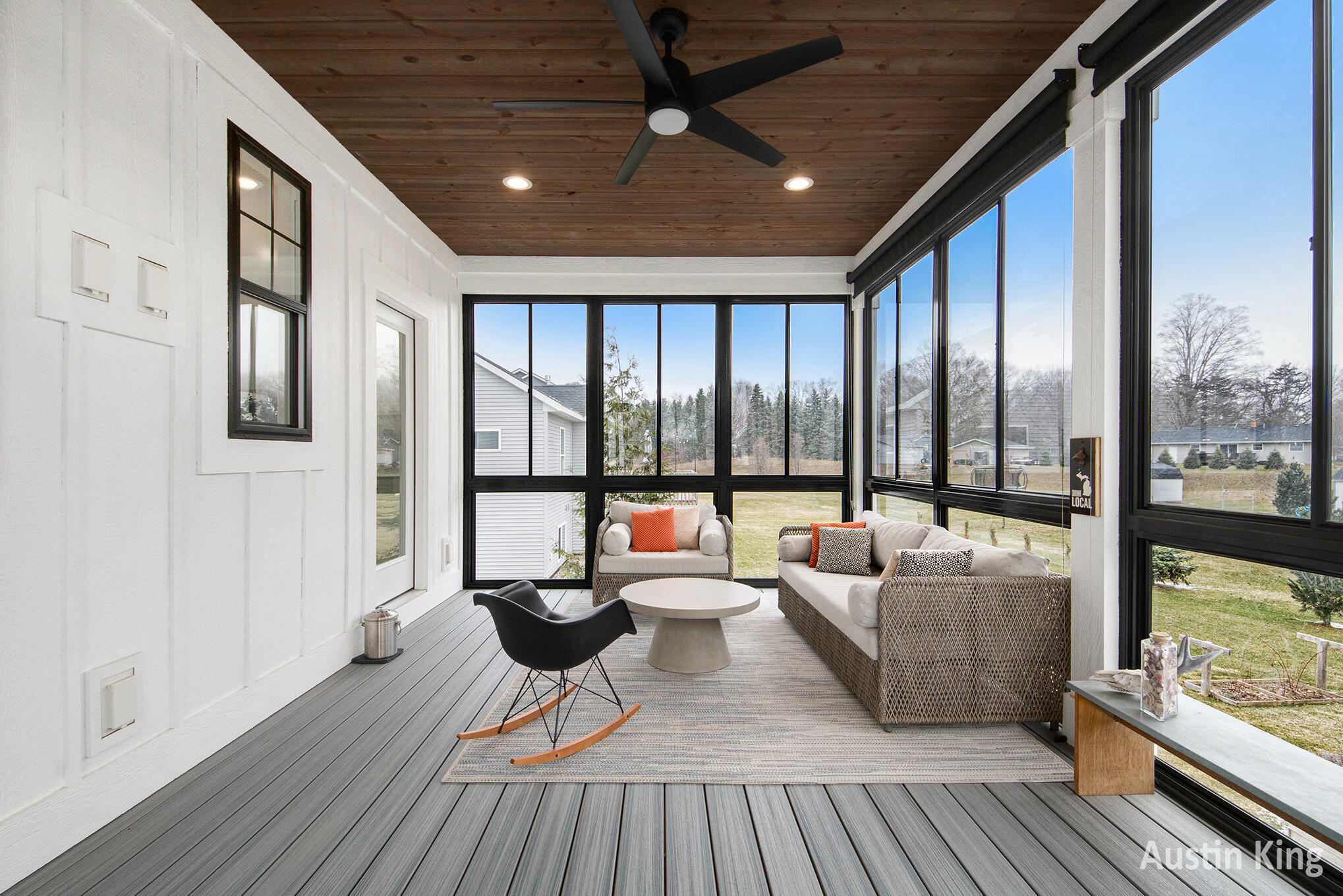 Hudsonville, Michigan 49426, United States, 4 Bedrooms Bedrooms, ,3 BathroomsBathrooms,Residential,Active,95414