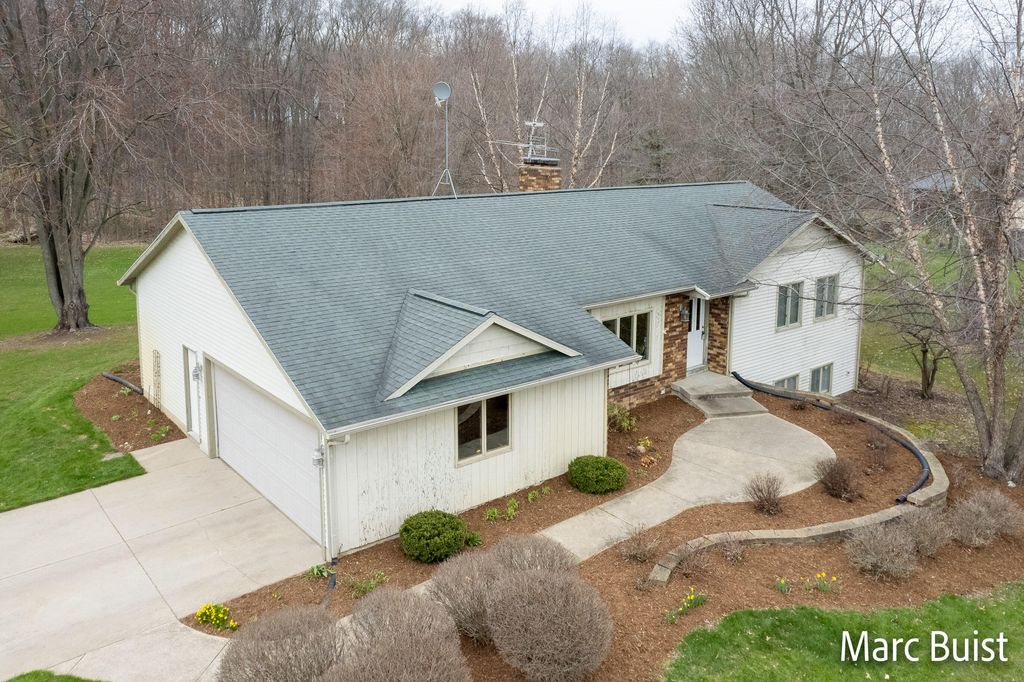 Photo of 10355 Division Avenue S, Wayland, MI 49348 (MLS # 23141143)