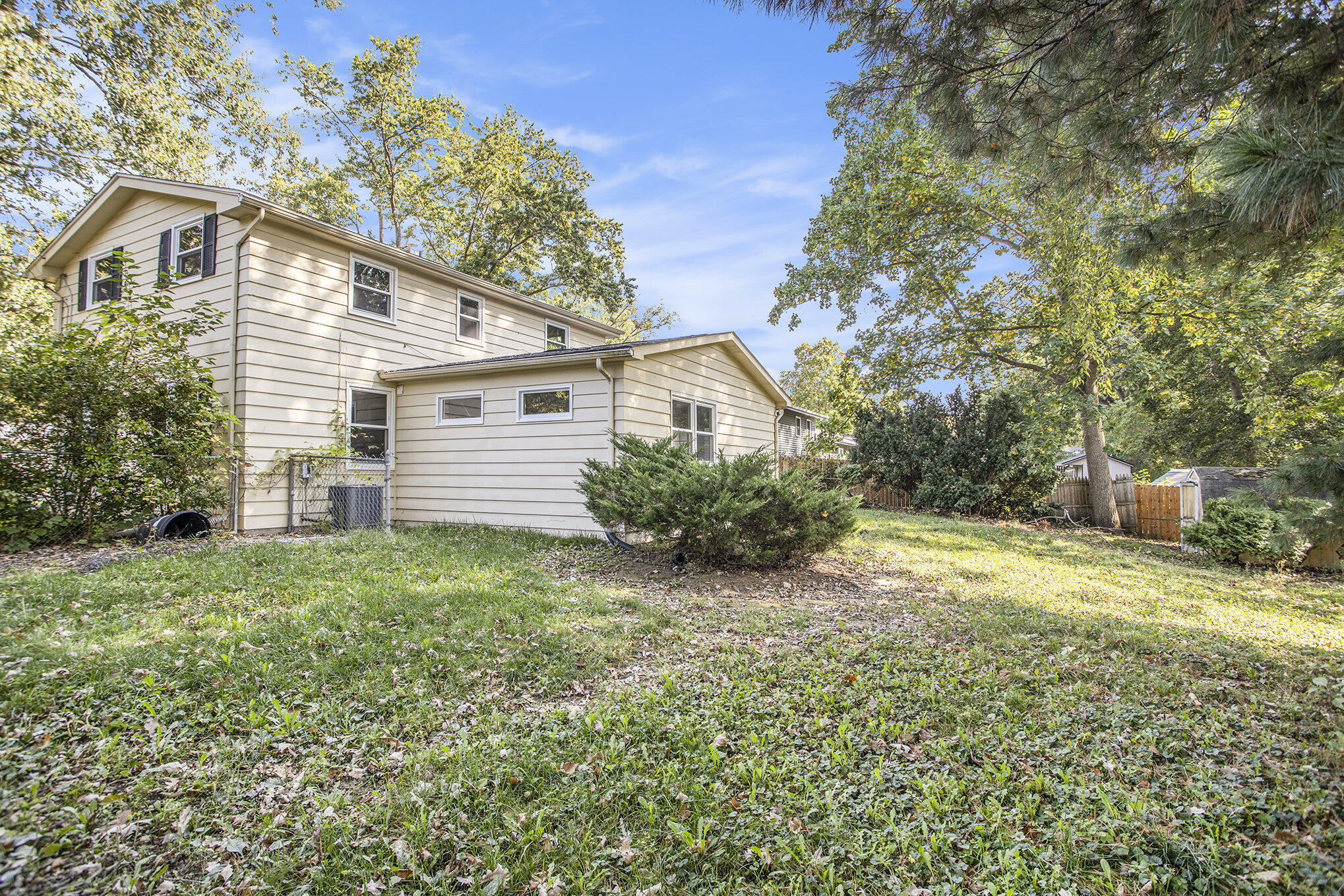 Battle Creek, Michigan 49015, United States, 4 Bedrooms Bedrooms, ,2 BathroomsBathrooms,Residential,Active,233742