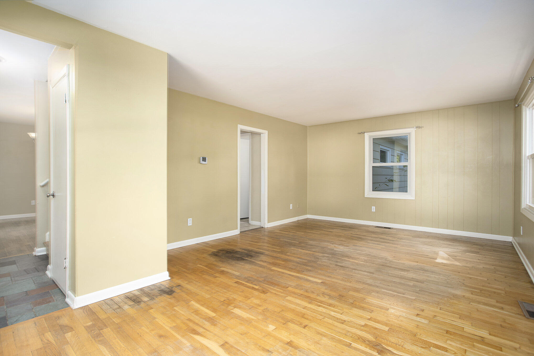 Battle Creek, Michigan 49015, United States, 4 Bedrooms Bedrooms, ,2 BathroomsBathrooms,Residential,Active,233742