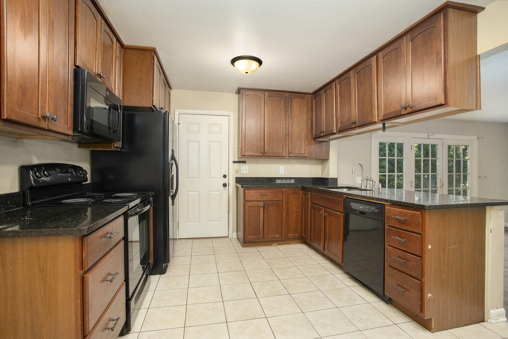 Battle Creek, Michigan 49015, United States, 4 Bedrooms Bedrooms, ,2 BathroomsBathrooms,Residential,Active,233742