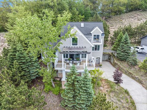 19148 Maiden Lane Spring Lake MI 49456