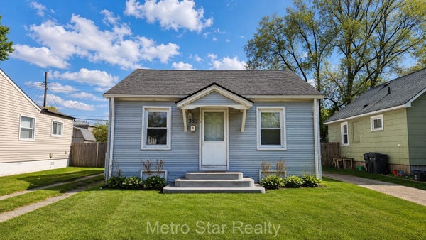 353 W BROCKTON AVE, MADISON HEIGHTS, MI 48071 - Image f1551ebb6ba8690fa5fa36b425ba237e/3093183449