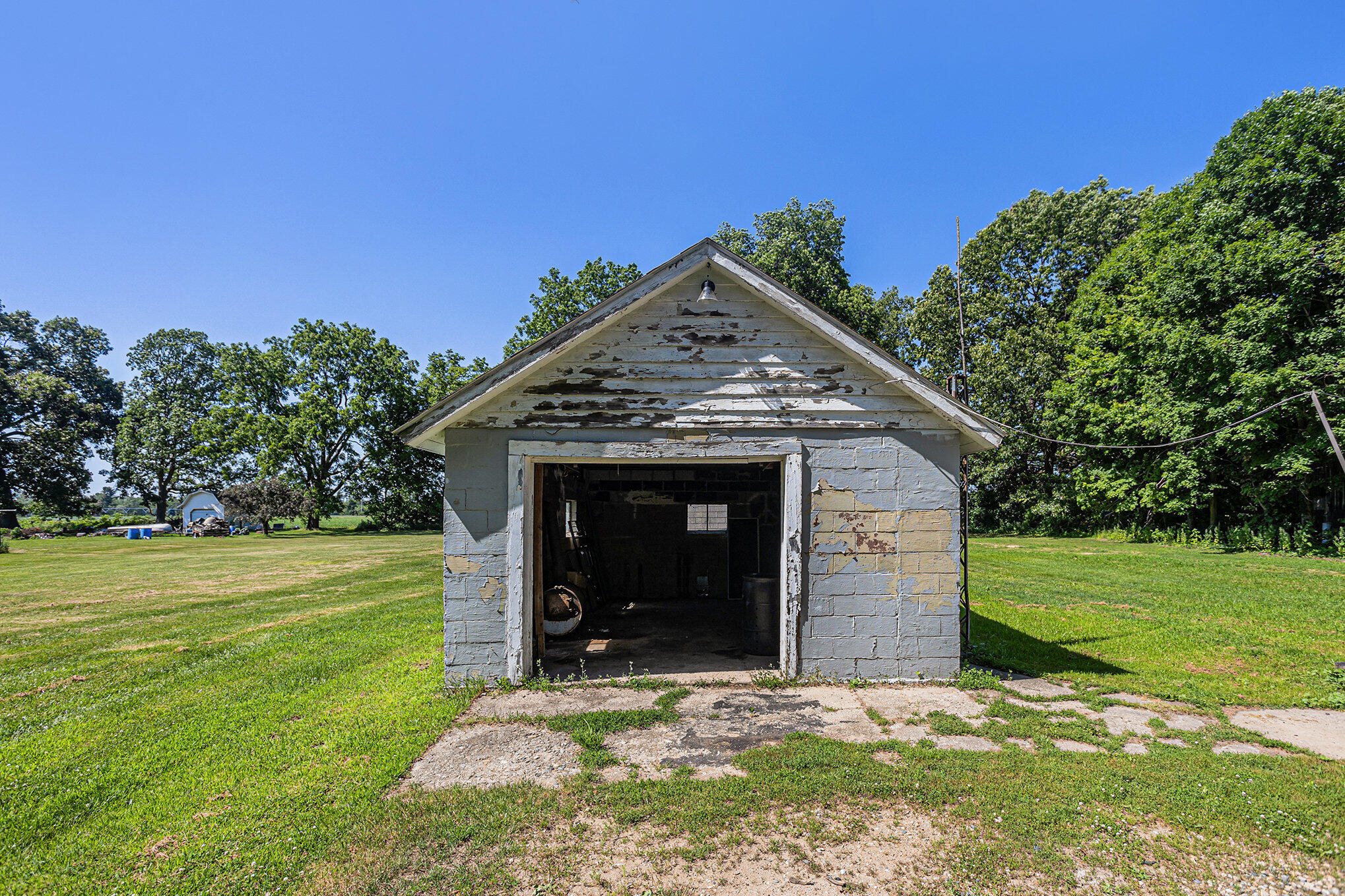 Sherwood, Michigan 49089, United States, 3 Bedrooms Bedrooms, ,1 BathroomBathrooms,Residential,Pending,159075