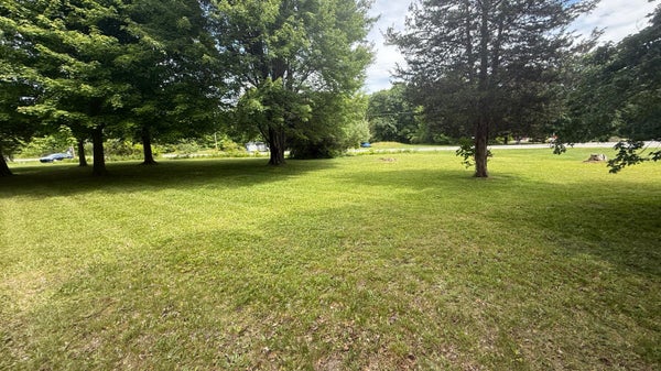 4028 N M 63, BENTON HARBOR, MI 49022 - Image f1976b7d4e4088c29afb3f87f99b0c02/4242084181