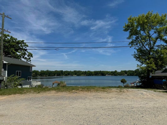 6456 EDGEWOOD DR, BRIGHTON, MI 48116 - Image f1bdf3bff32c573b71c618b67e048ac3/96181626