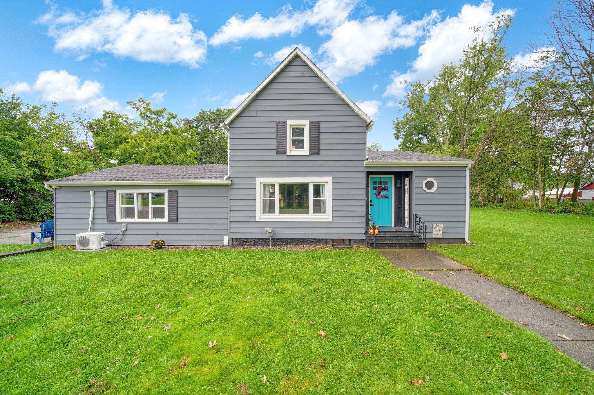 865 Winifred Street - Photo 2