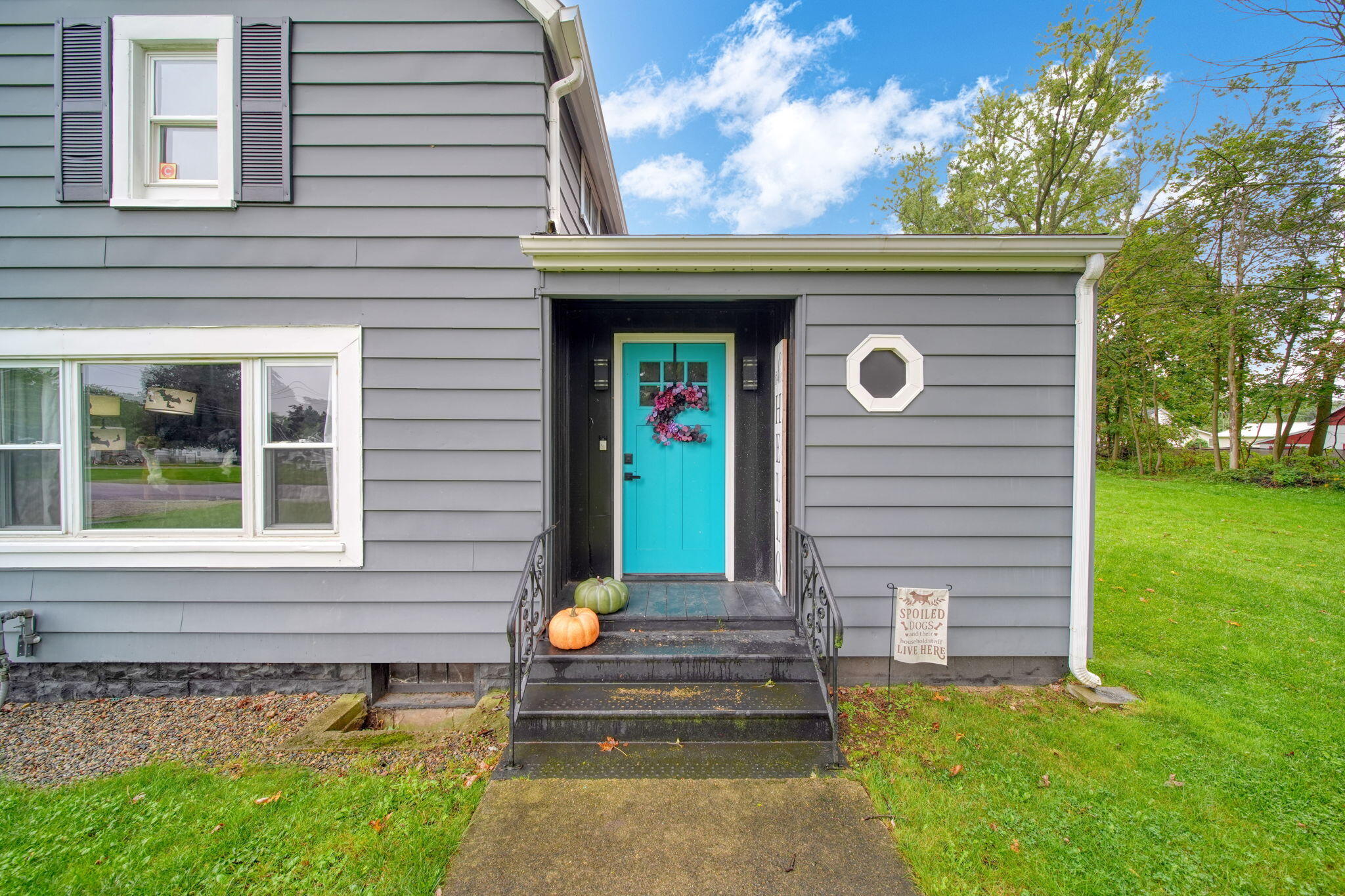 865 Winifred Street - Photo 3