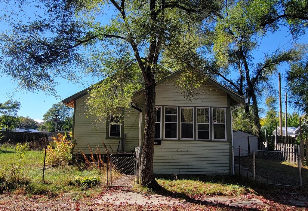 Photo of 1681 Edwin Street, Muskegon, MI 49442 (MLS # 25053482)