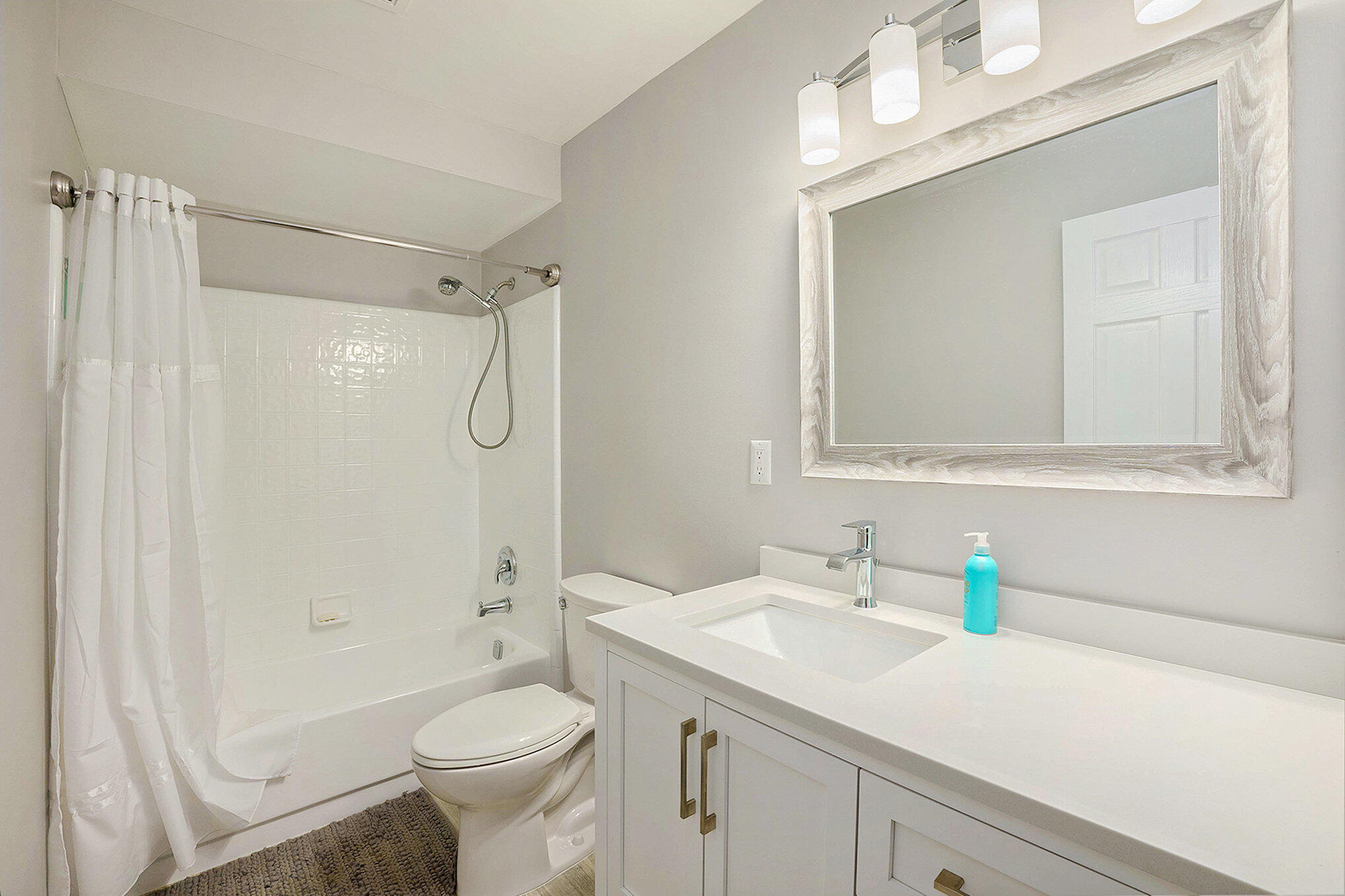 Washington, Michigan 48094, United States, 4 Bedrooms Bedrooms, ,5 BathroomsBathrooms,Residential,Active,185725