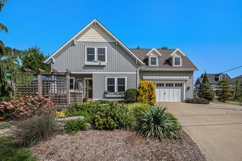 7251 E Beach Drive South Haven MI 49090