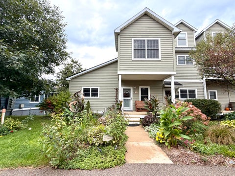 Photo for 560 Little Lake Drive