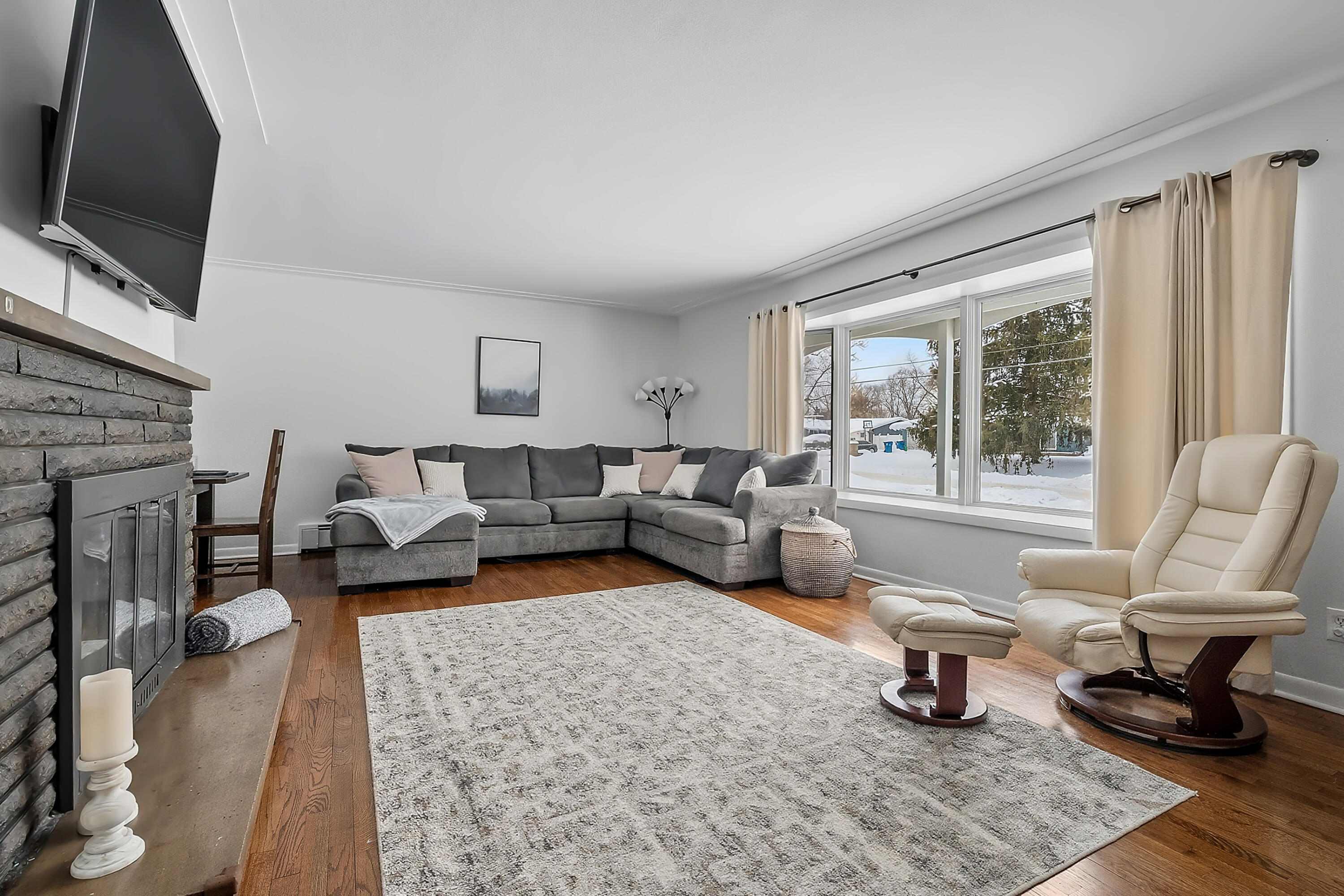 2519 Fairgrove Street