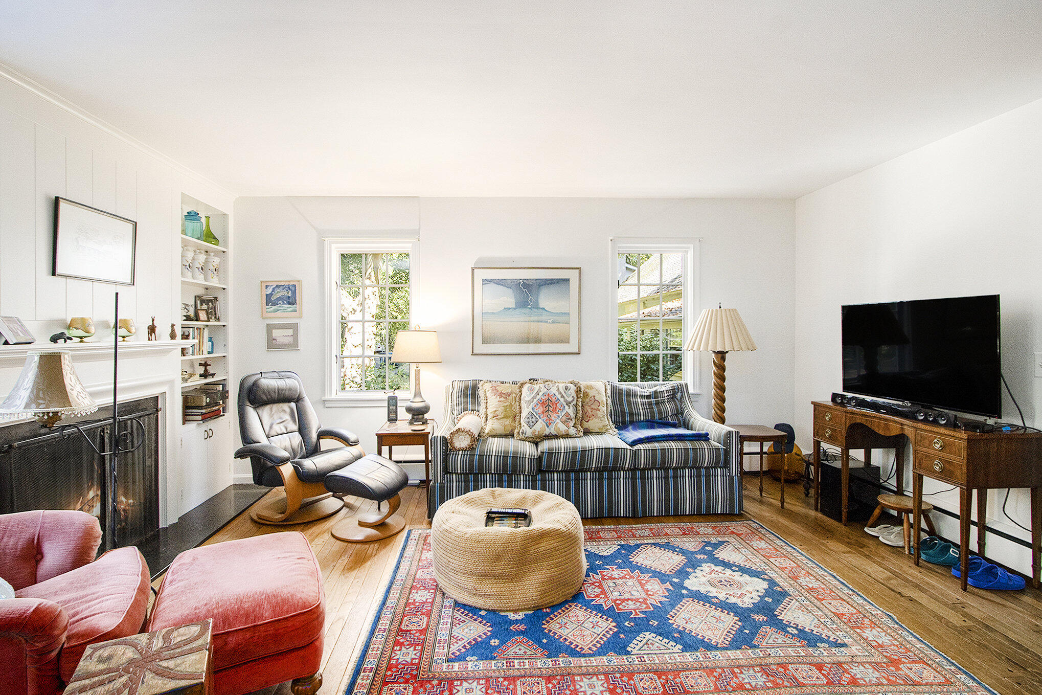 Kalamazoo, Michigan 49008, United States, 5 Bedrooms Bedrooms, ,4 BathroomsBathrooms,Residential,Pending,19133