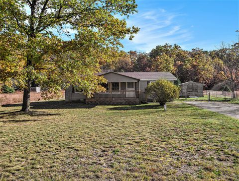 Photo of 4363 Evergreen Street, Brethren, MI 49619 (MLS # 25055295) Photo of 4363 Evergreen Street, Brethren, MI 49619 (MLS # 25055295)