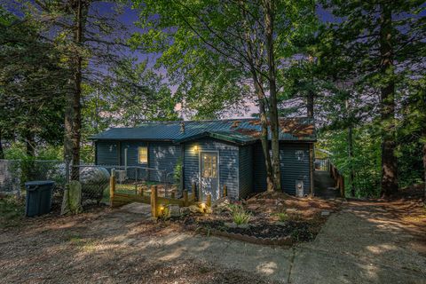 Photo of 17317 Summit Street, Barryton, MI 49305 (MLS # 25038731)