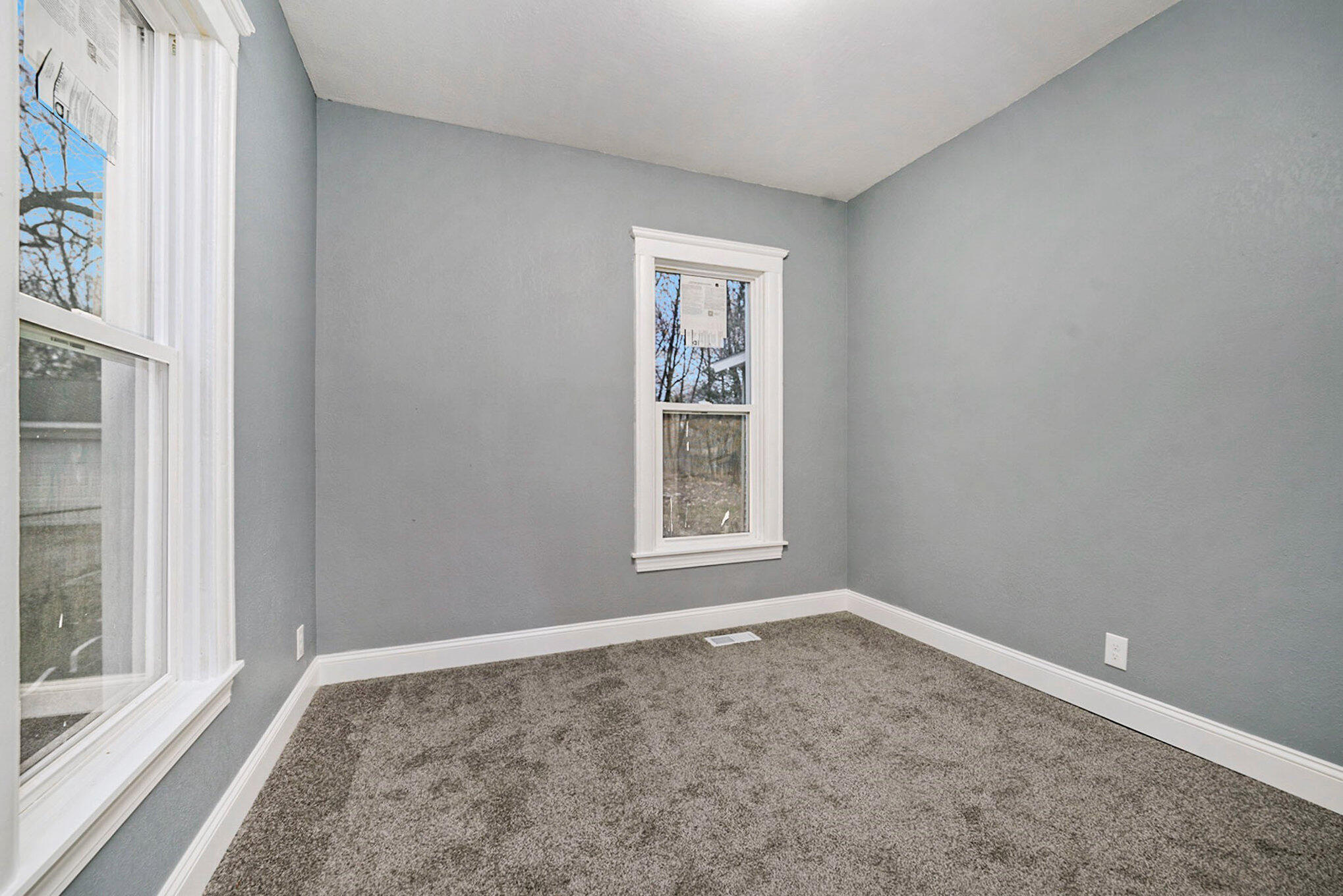 Battle Creek, Michigan 49037, United States, 3 Bedrooms Bedrooms, ,1 BathroomBathrooms,Residential,Pending,29208