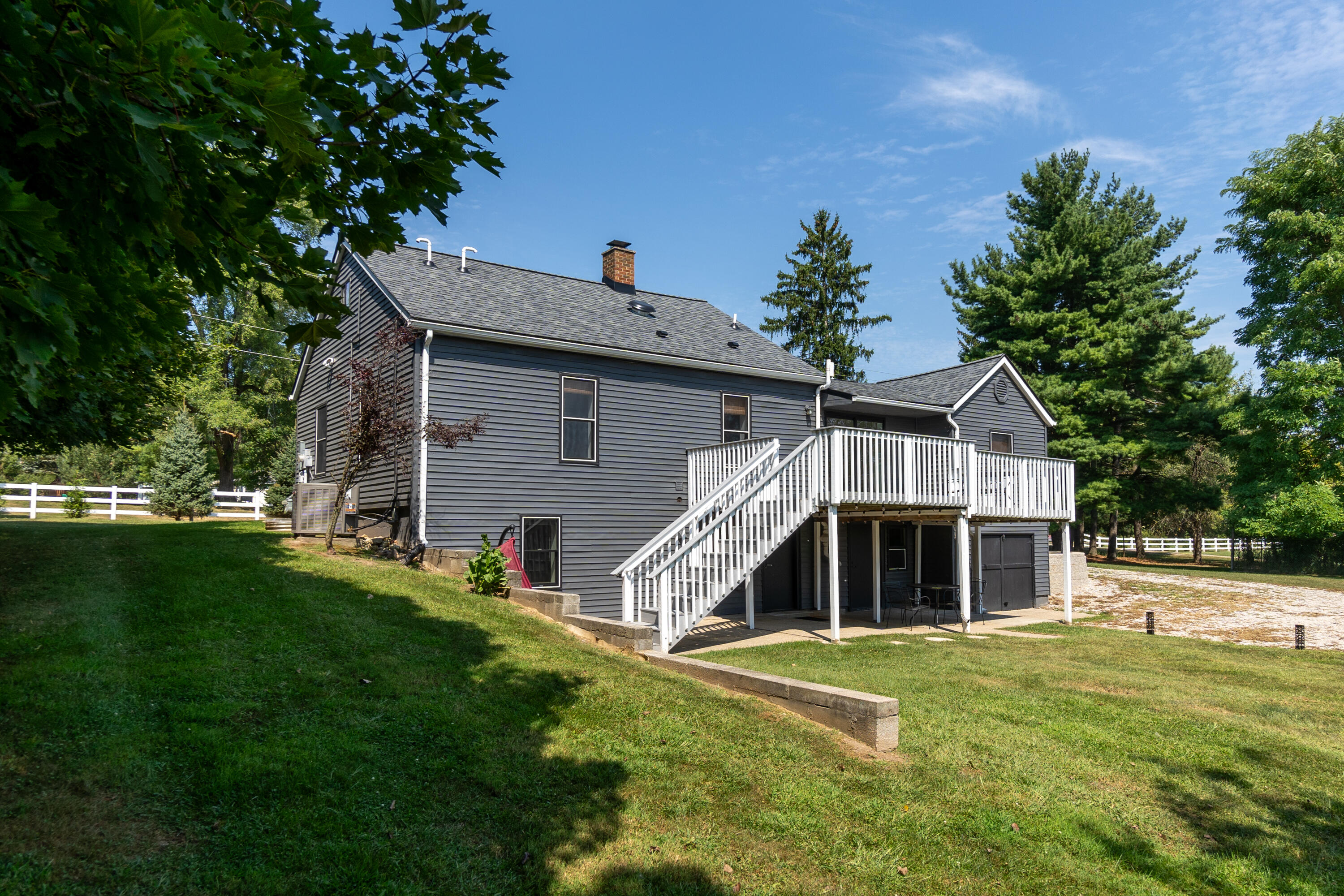 Ann Arbor, Michigan 48108, United States, 2 Bedrooms Bedrooms, ,1 BathroomBathrooms,Residential,Active,143915