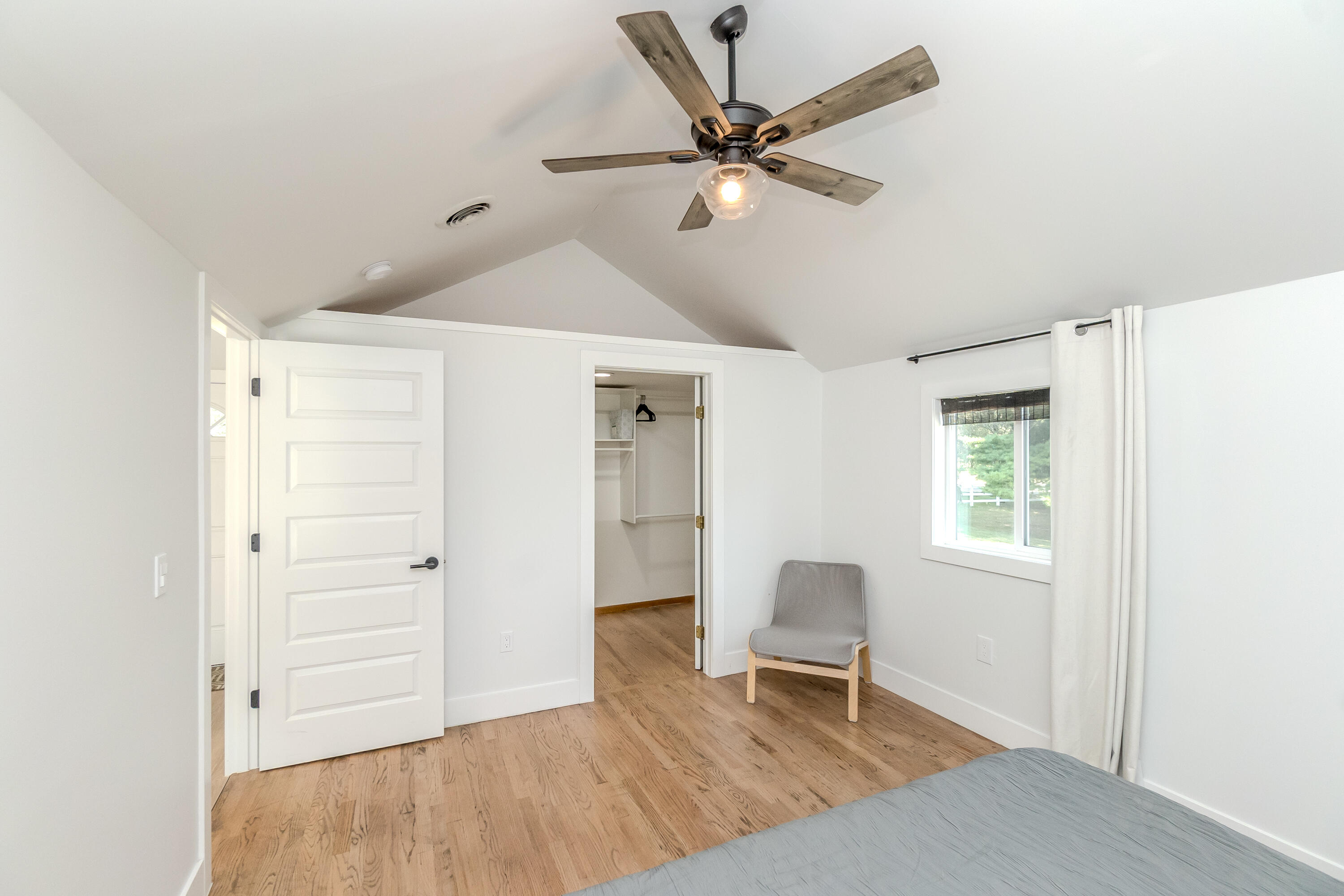 Ann Arbor, Michigan 48108, United States, 2 Bedrooms Bedrooms, ,1 BathroomBathrooms,Residential,Active,143915