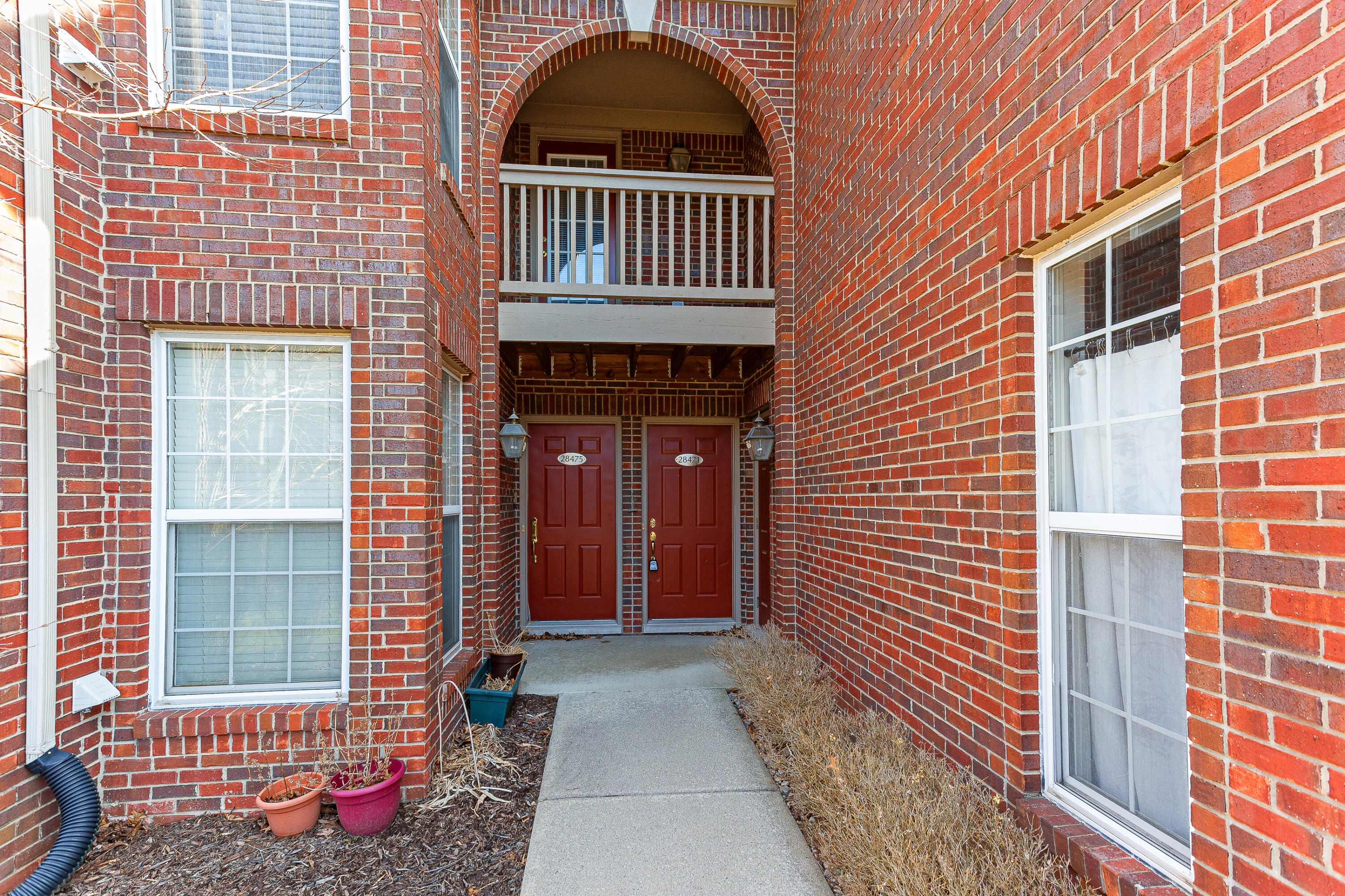 28471 Carlton Way Drive