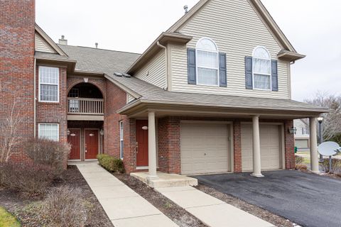 Photo of 28471 Carlton Way Drive #92, Novi, MI 48375 (MLS # 26004686)